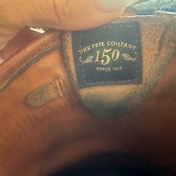 Brown Fyre boots with star pattern at top. Size 10. Size worn off - Picture 5 of 8